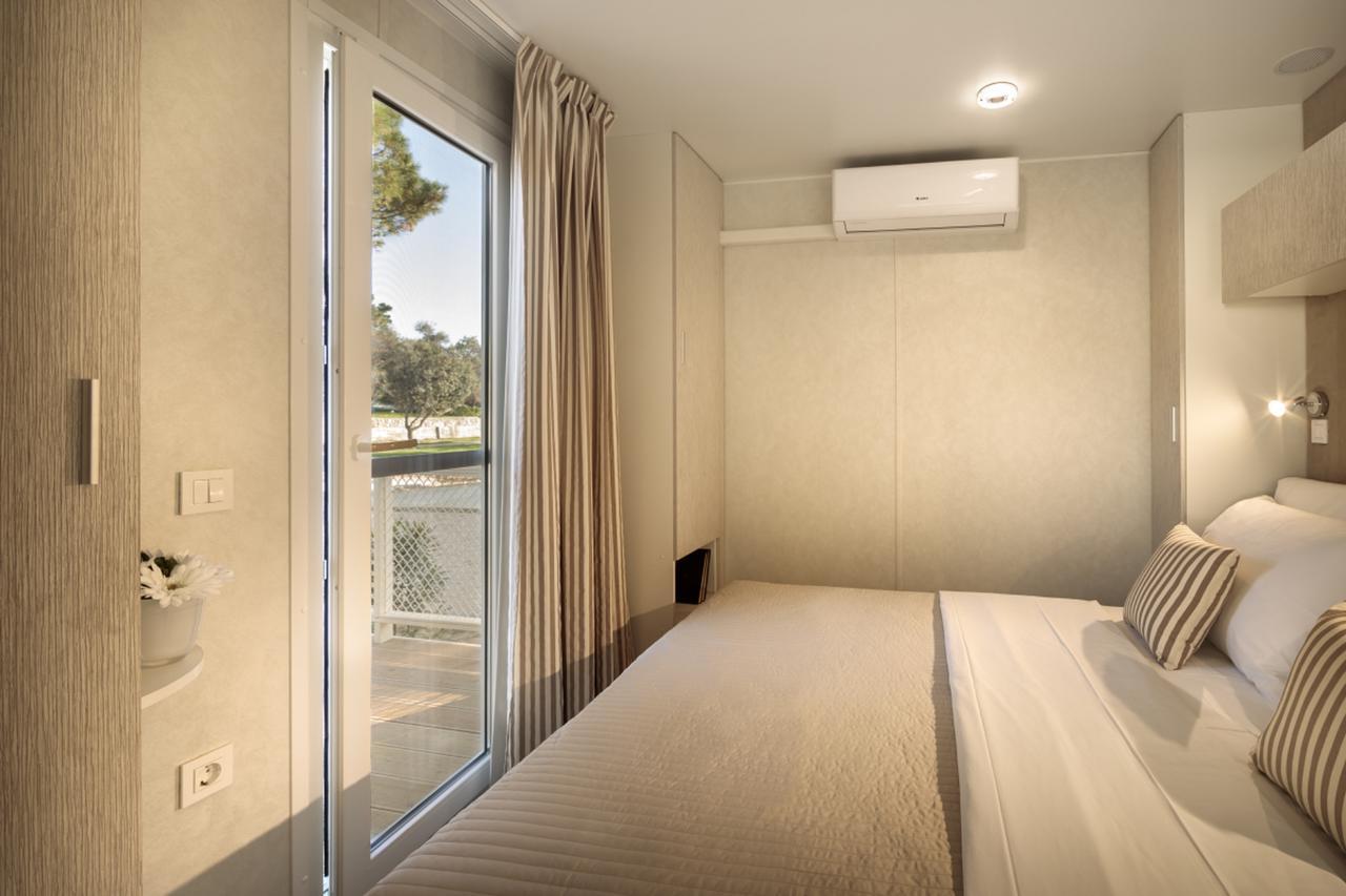 Valamar Camping Padova Banjol Екстериор снимка