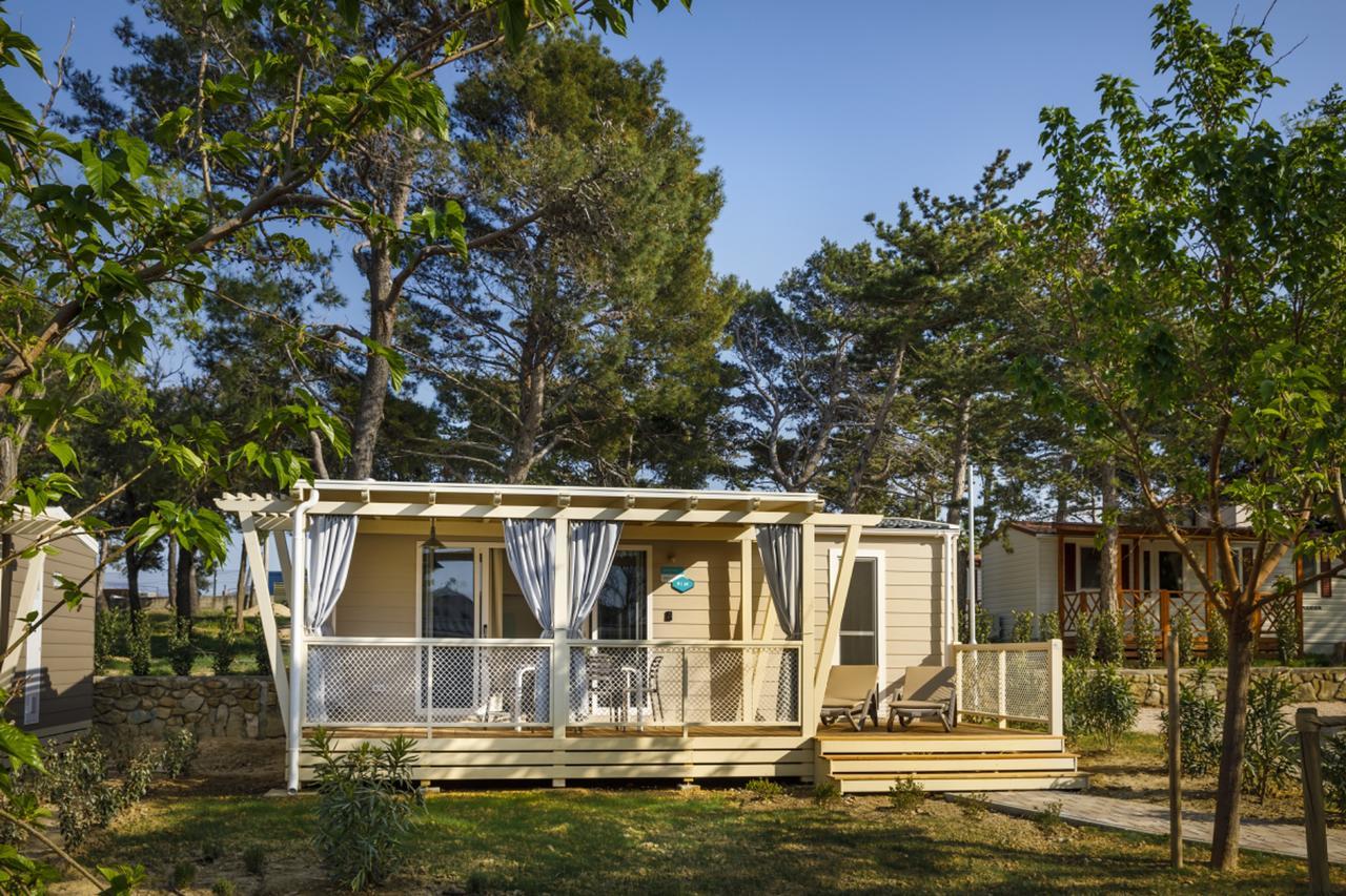 Valamar Camping Padova Banjol Екстериор снимка