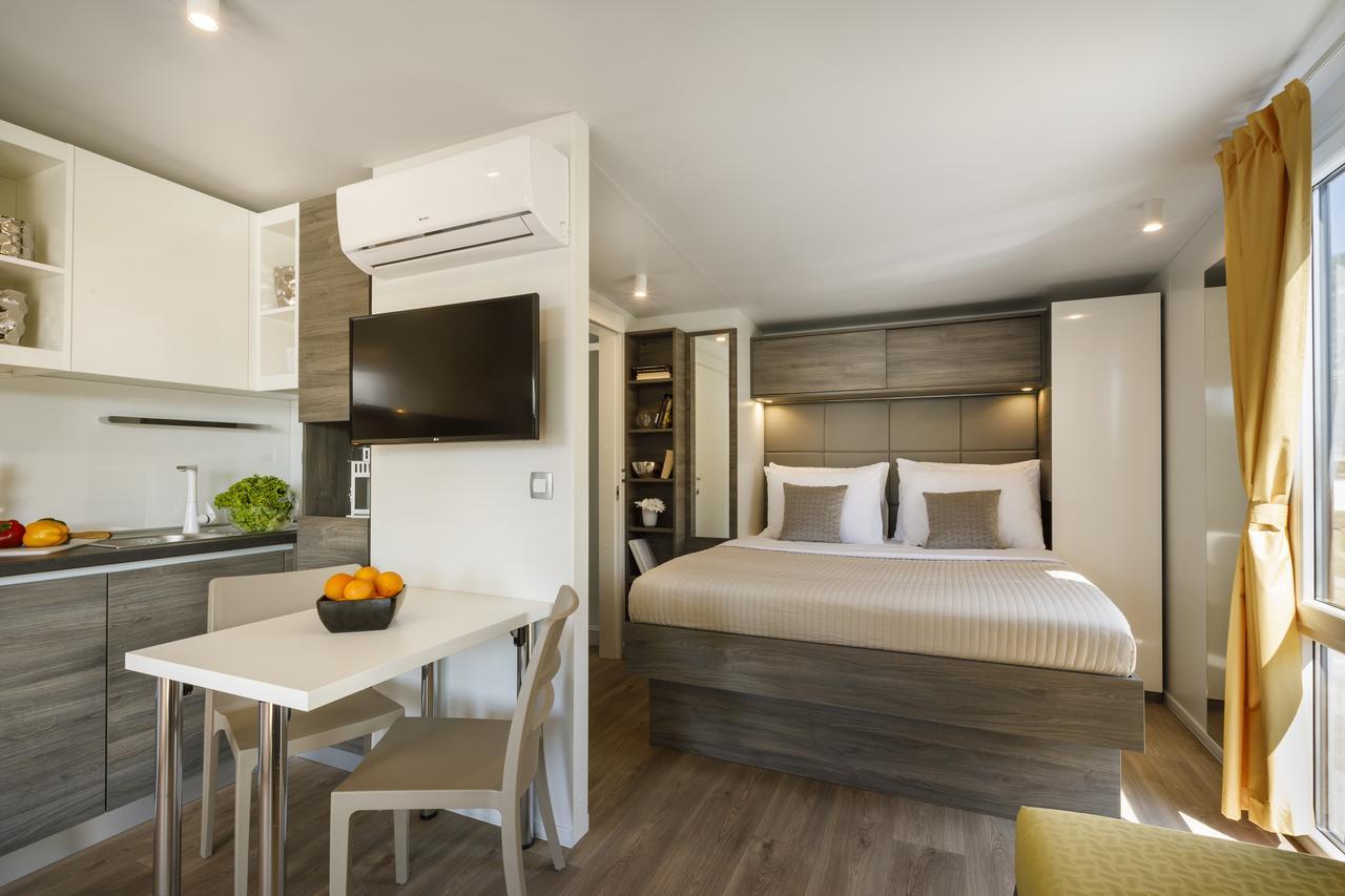 Valamar Camping Padova Banjol Екстериор снимка