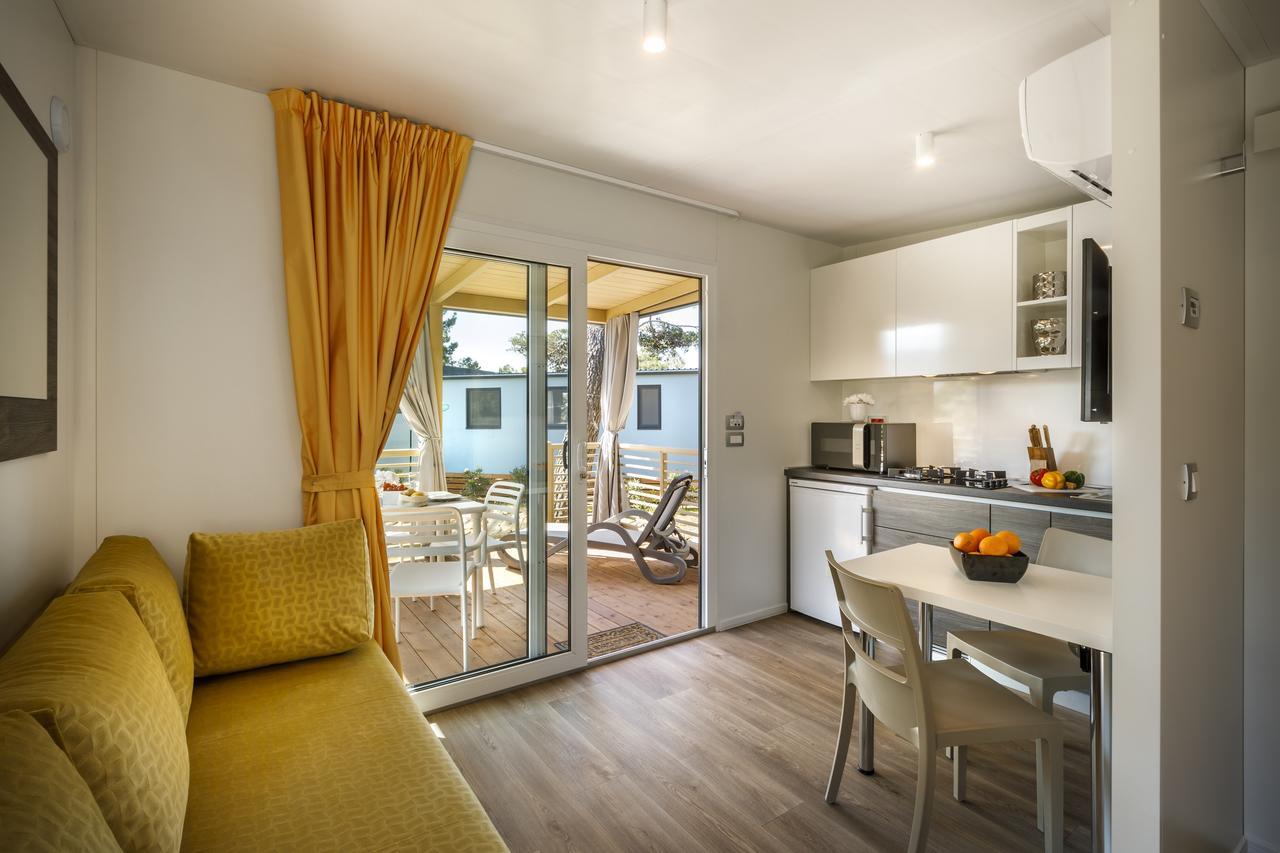 Valamar Camping Padova Banjol Екстериор снимка