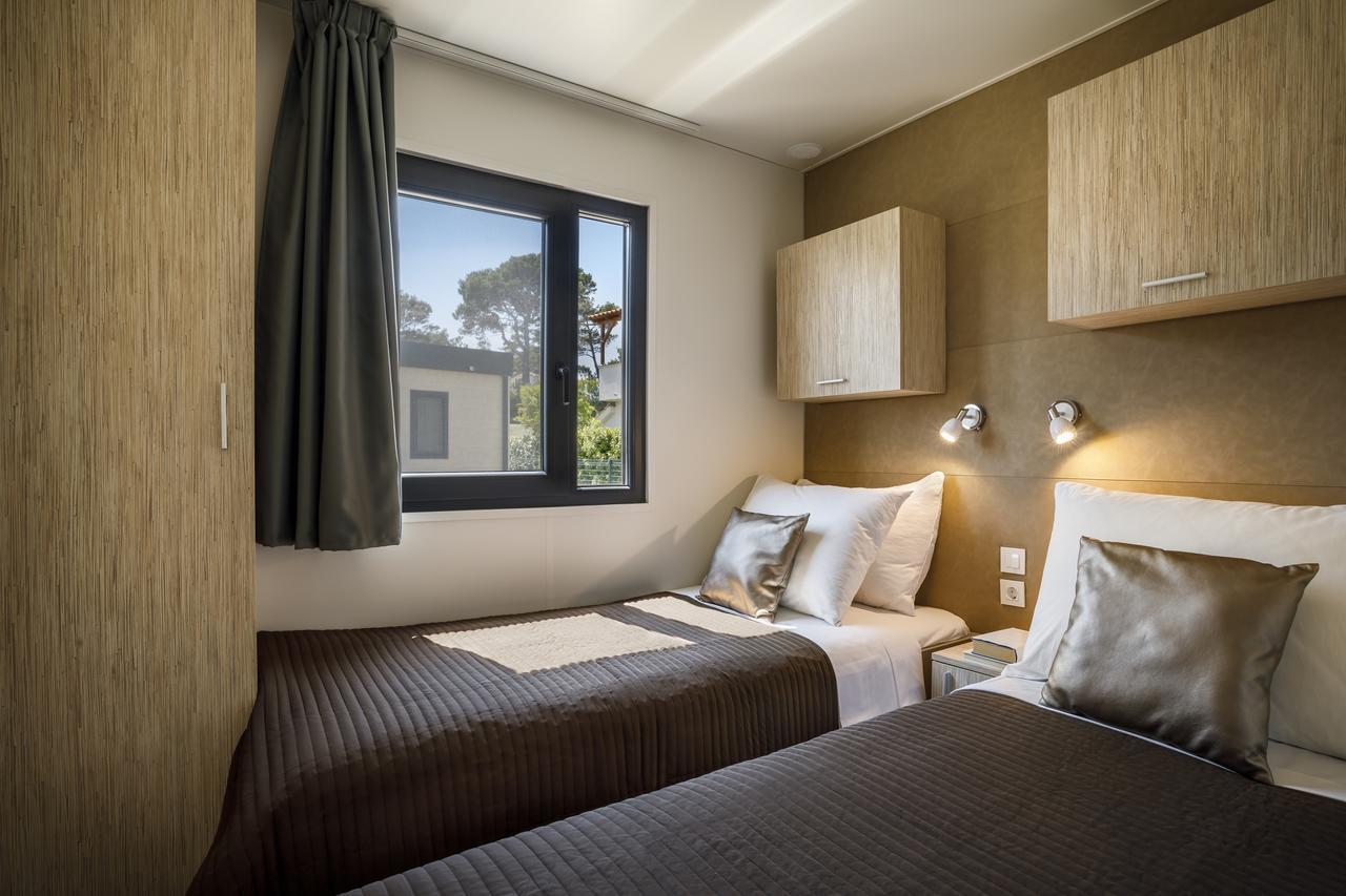 Valamar Camping Padova Banjol Екстериор снимка