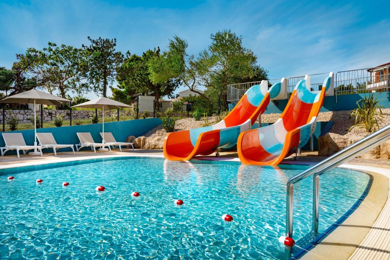 Valamar Camping Padova Banjol Екстериор снимка
